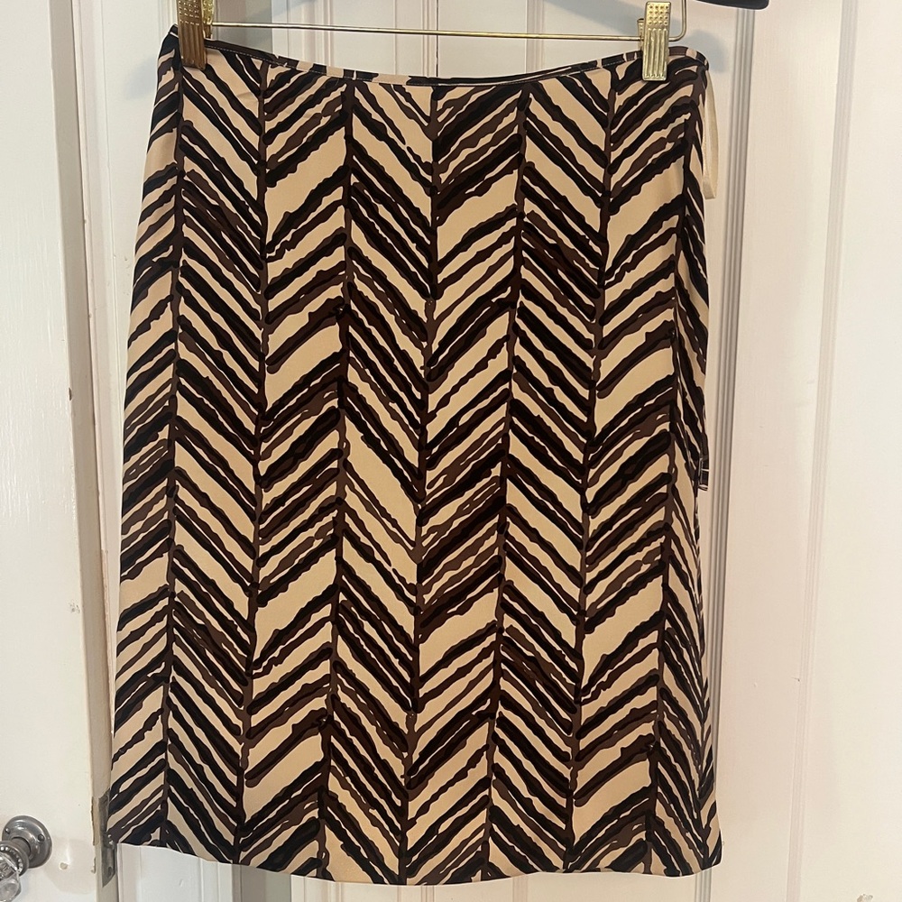 Kenneth Cole A-Line Skirt in Tan and Black Chevron